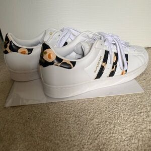 Adidas White and Black Sneakers Classic Design